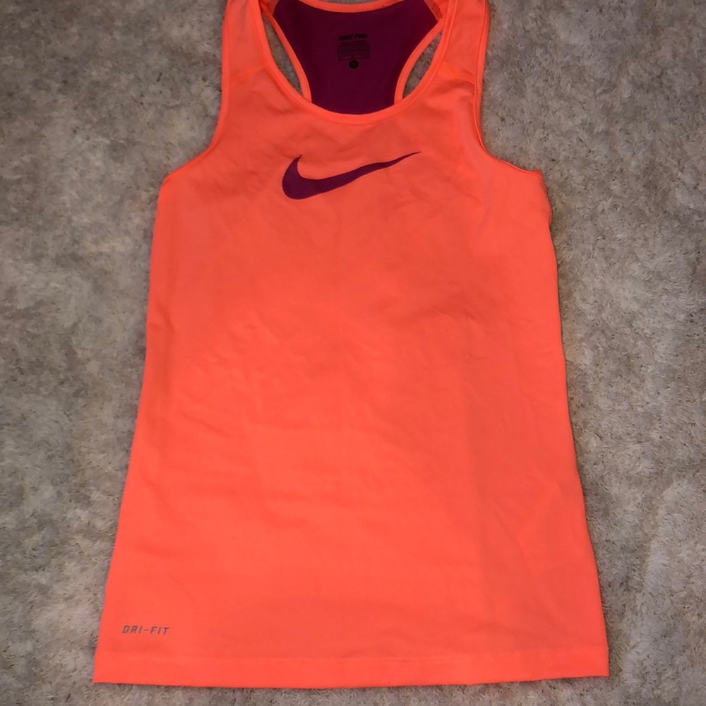 Nike dri-fit workout tank top